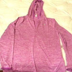 Women’s underarmor pull over